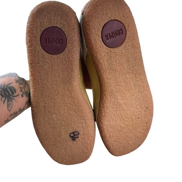 CAMPER, closed toe, multi color, flat, w/ tie closure, moccasin sz 37 (6.5) - Picture 7 of 8